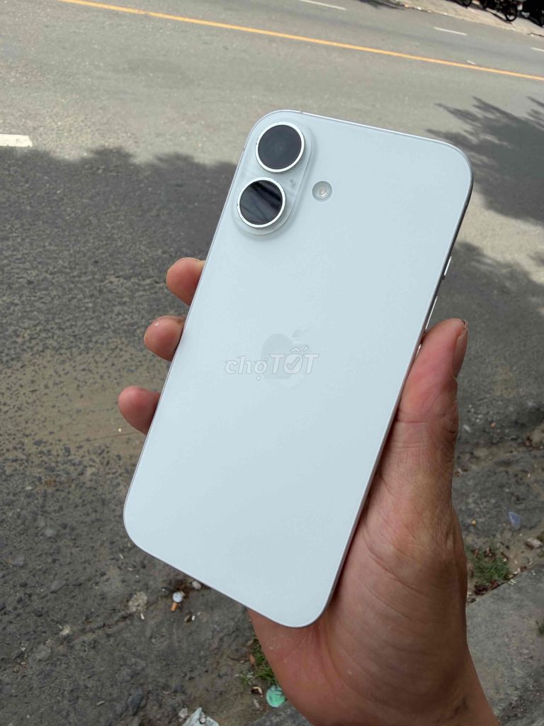 Apple iPhone 16 Trắng. Mua bán Điện thoại tại Quận Hải Châu Đà Nẵng được đăng bởi TH hình 1