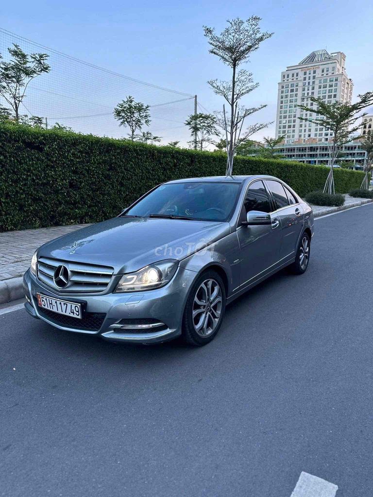 Mercedes Benz C Class 2012 C200 - 780000 km. Mua bán Ô tô tại Quận 7 Tp Hồ Chí Minh được đăng bởi Bảo Anh hình 1