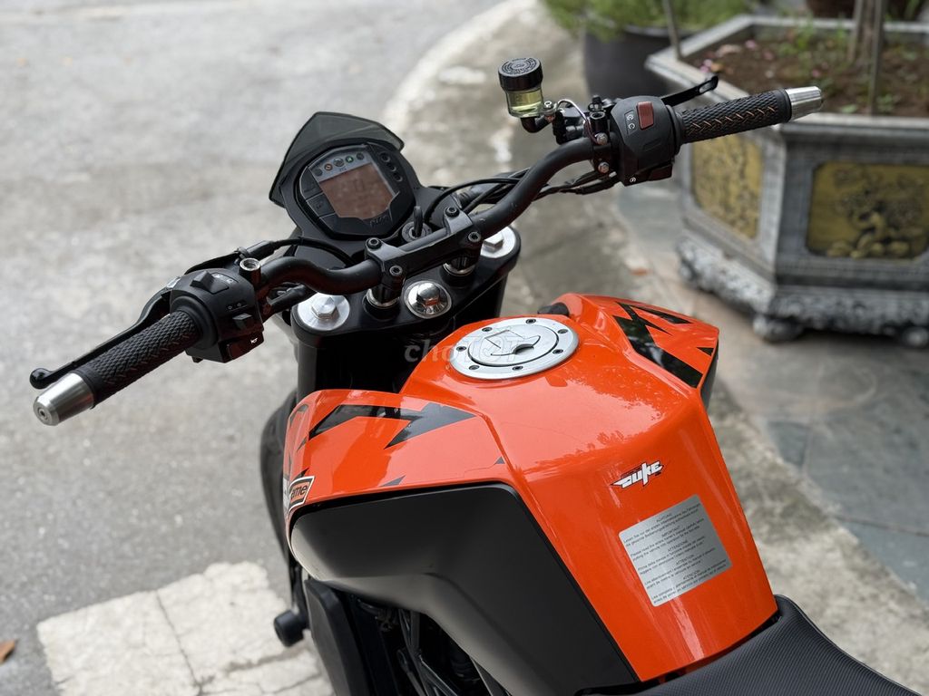 KTM Duke 200 2019 có trả góp trao đổi ✅. Mua bán Xe máy tại Quận Thanh Xuân Hà Nội được đăng bởi Phú Lý hình 2