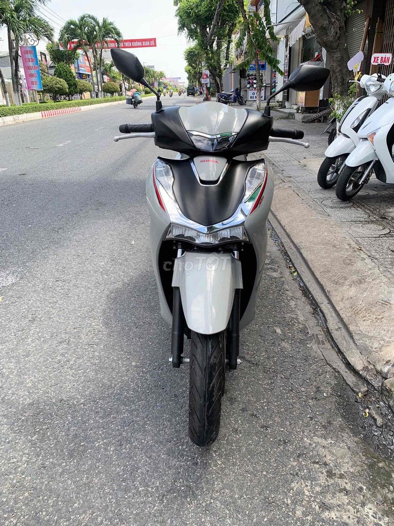 ✅✅ SH 125 ABS 2024 ODO 5000KM SIÊU LƯỚT ĐỦ ĐỒ  GIÁ. Mua bán Xe máy tại Thành phố Rạch Giá Kiên Giang được đăng bởi Kali  hình 2
