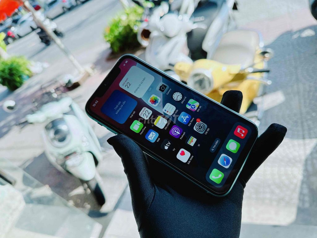 iPhone 11 128GB Xanh Việt Nam 99% có Trả Góp. Mua bán Điện thoại tại Quận Hải Châu Đà Nẵng được đăng bởi Hoàng Anh Tuấn hình 1