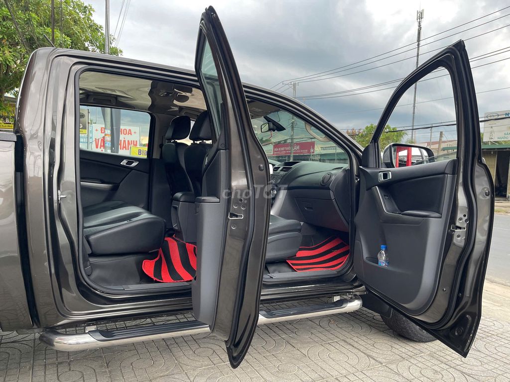 Mazda BT 50 2019 2.2 ATH 4x2 siêu đẹp. Mua bán Ô tô tại Huyện Tân Phú Đồng Nai được đăng bởi Salon AUTO THÀNH TRUNG Đồng Nai hình 8