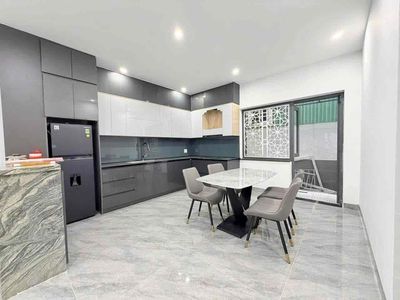 Аренда · 4 комн. · 80 м² · Quận Cẩm Lệ, ул. Đường Đặng Như Mai