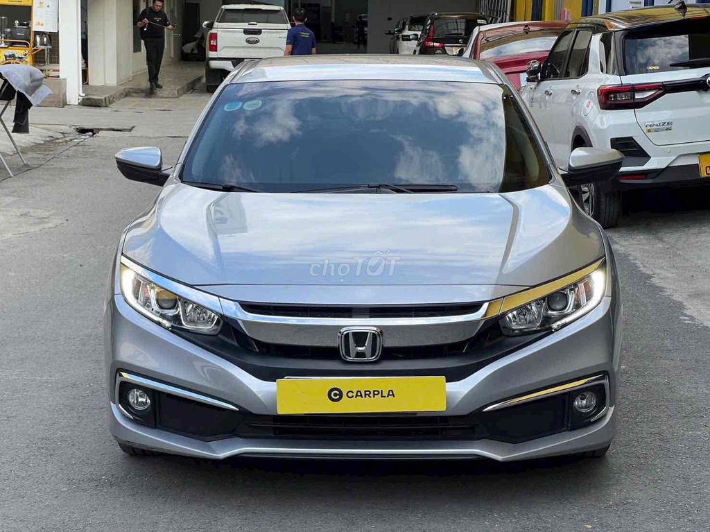 Honda Civic 2019 E Đi Cực ít. Mua bán Ô tô tại Quận Tân Phú Tp Hồ Chí Minh được đăng bởi Trọng Nghĩa Auto Xe Lướt Miền Nam hình 1