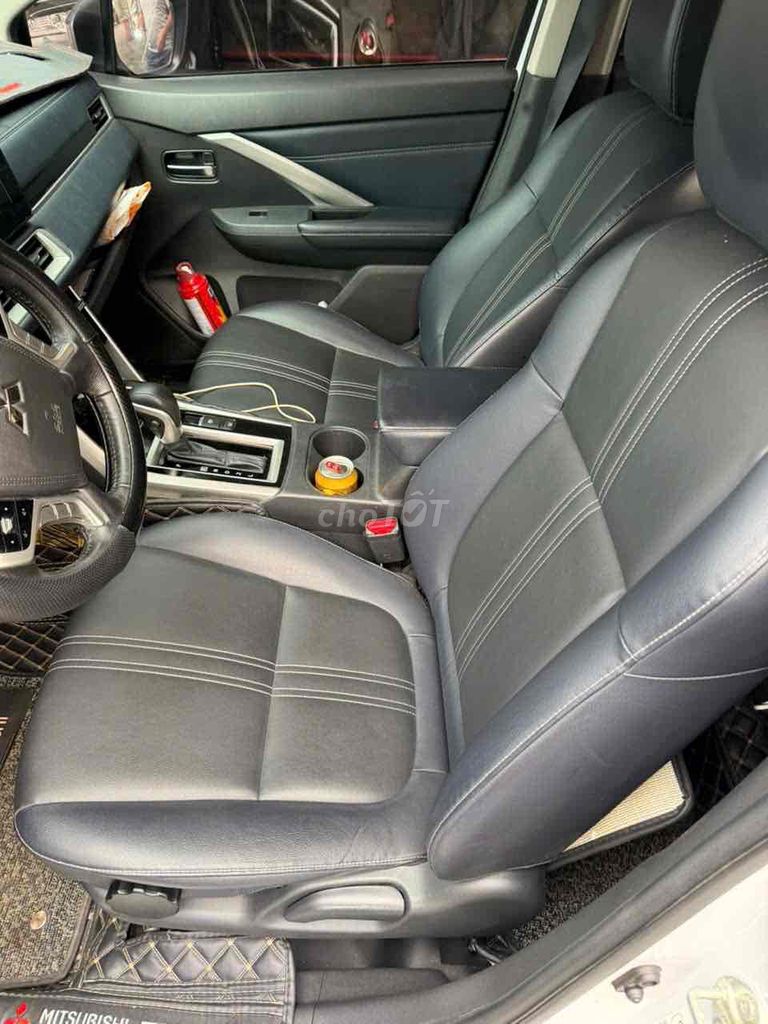 Mitsubishi Xpander Cross 2023 Белый 41.000 км