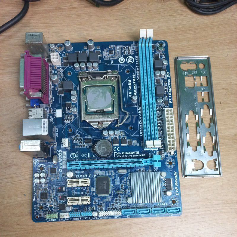 Mainboard Gigabyte H61M-DS2+Chip Intel i3-3240. Mua bán Linh kiện (RAM, Card...) tại Quận Hải Châu Đà Nẵng được đăng bởi Baxiqua hình 1