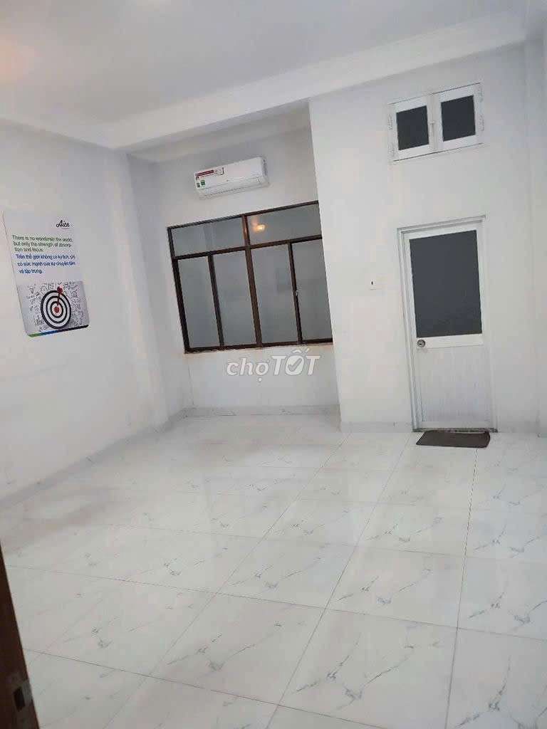 Mặt tiền đường 26 4.4x25 1 trệt 3 lầu 26, Phường 11, Quận 6, Tp Hồ Chí Minh Quận 6 Tp Hồ Chí Minh