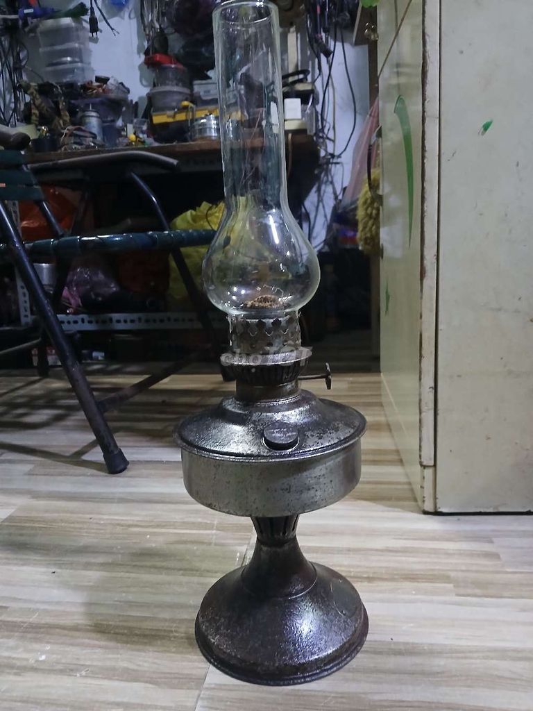 Đèn dầu Thăng Long Xưa Kim loại, Thủy tinh. Mua bán Đèn tại Huyện Cần Đước Long An được đăng bởi trần Hùng  hình 1