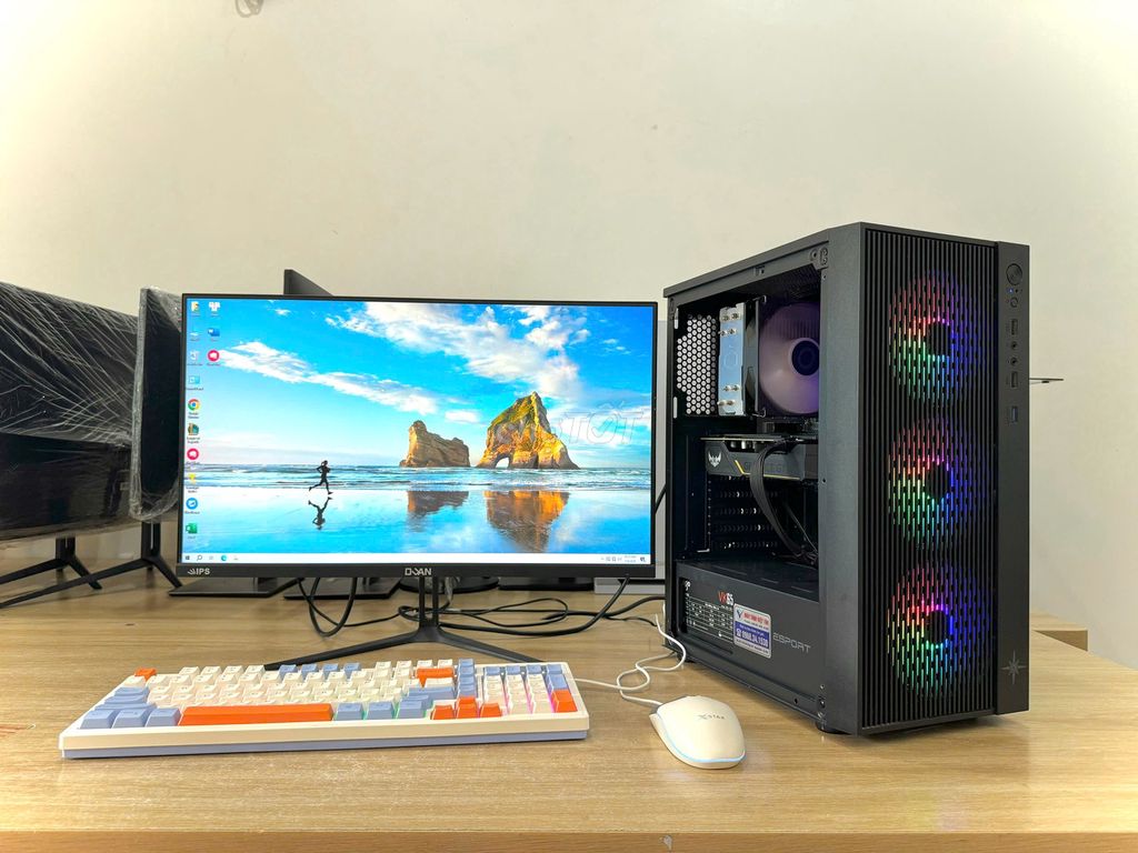 Bán bộ I5 12400F Vga 1660s - Màn 24 Full Viền..... Mua bán Máy tính để bàn tại Quận Hoàng Mai Hà Nội được đăng bởi Nguyễn Mạnh Tiến Hà Nội hình 1