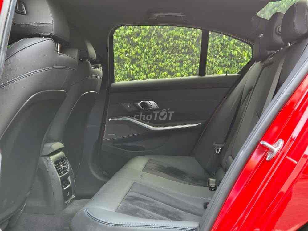 BMW_320i_M_Sport Model Odo: 1.000 Miles Bank 90%. Mua bán Ô tô tại Quận 7 Tp Hồ Chí Minh được đăng bởi SALON OTO GOOD CAR hình 7