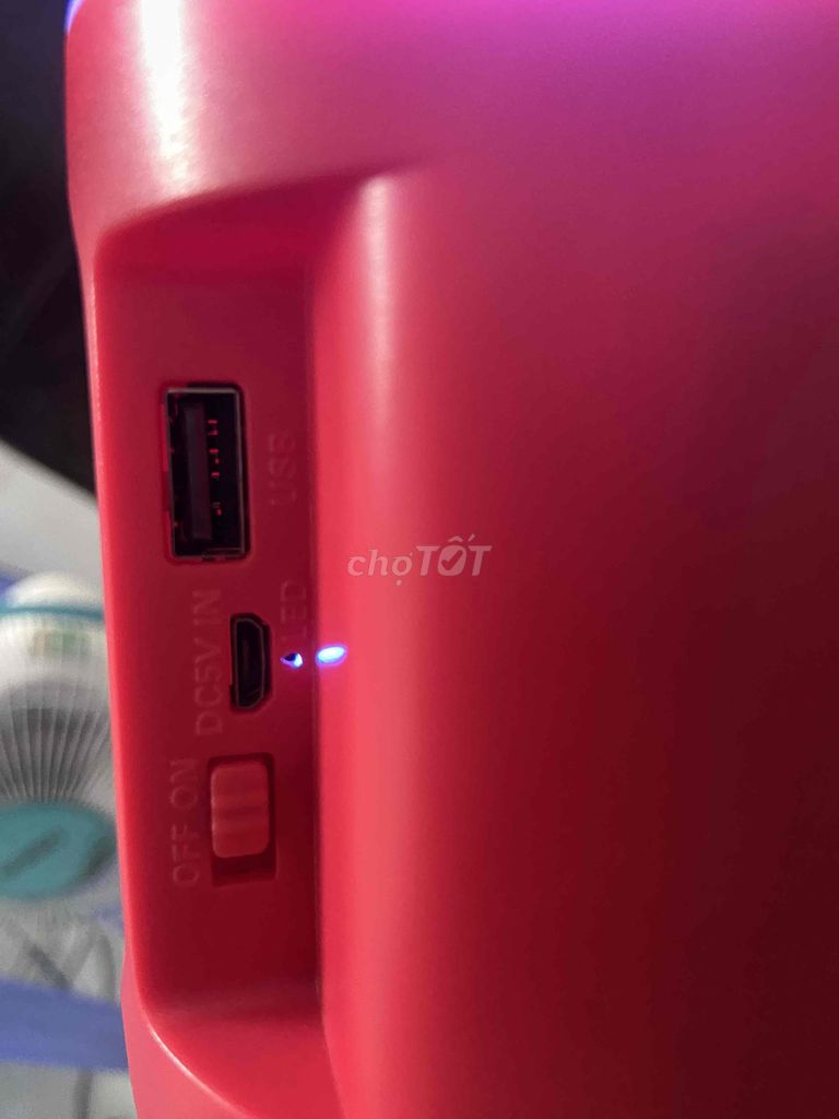 Loa Bluetooth mini đèn led rgb âm thanh chuẩn to