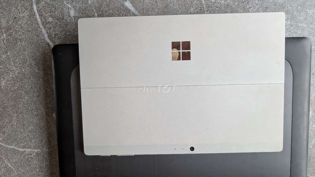 Microsoft Surface Core i5 8GB/256GB. Mua bán Laptop tại Huyện Bình Chánh Tp Hồ Chí Minh được đăng bởi Anh Nam hình 1