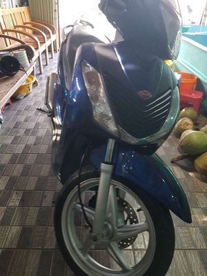 Honda SH150i 2006