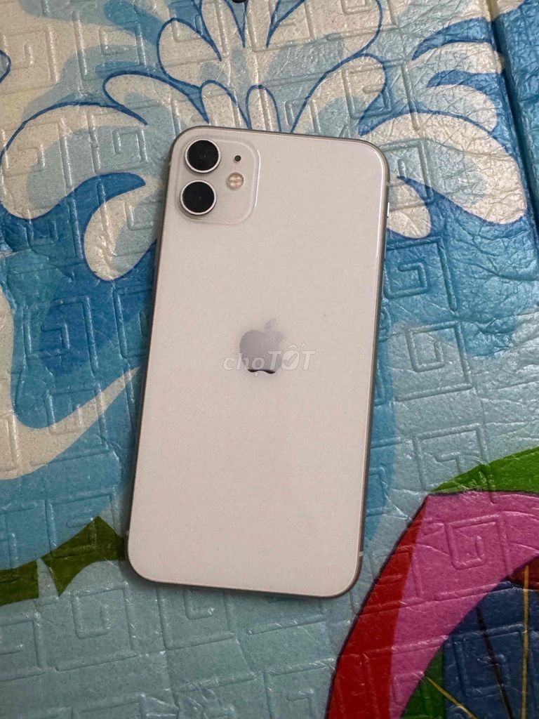 Apple iPhone 11 128GB Trắng nguyên zin. Mua bán Điện thoại tại Quận Cẩm Lệ Đà Nẵng được đăng bởi ThuHa hình 1