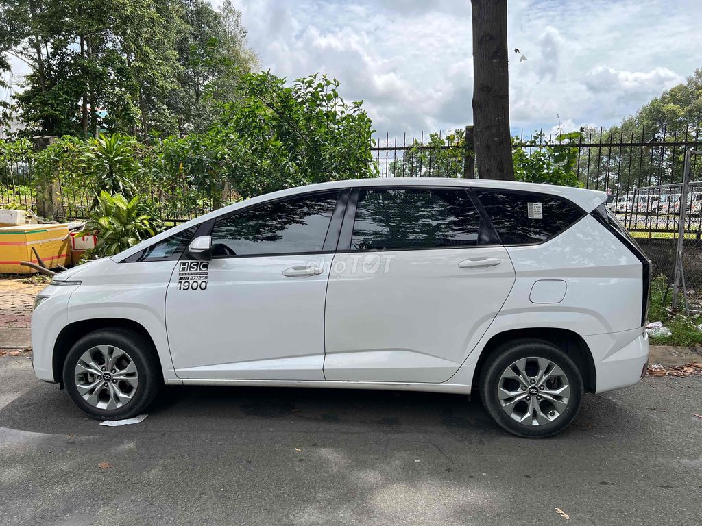 Hyundai Stargazer 2022 Tiêu chuẩn 1.5 AT - 90 km. Mua bán Ô tô tại Quận 3 Tp Hồ Chí Minh được đăng bởi Nguyễn tiến hình 4