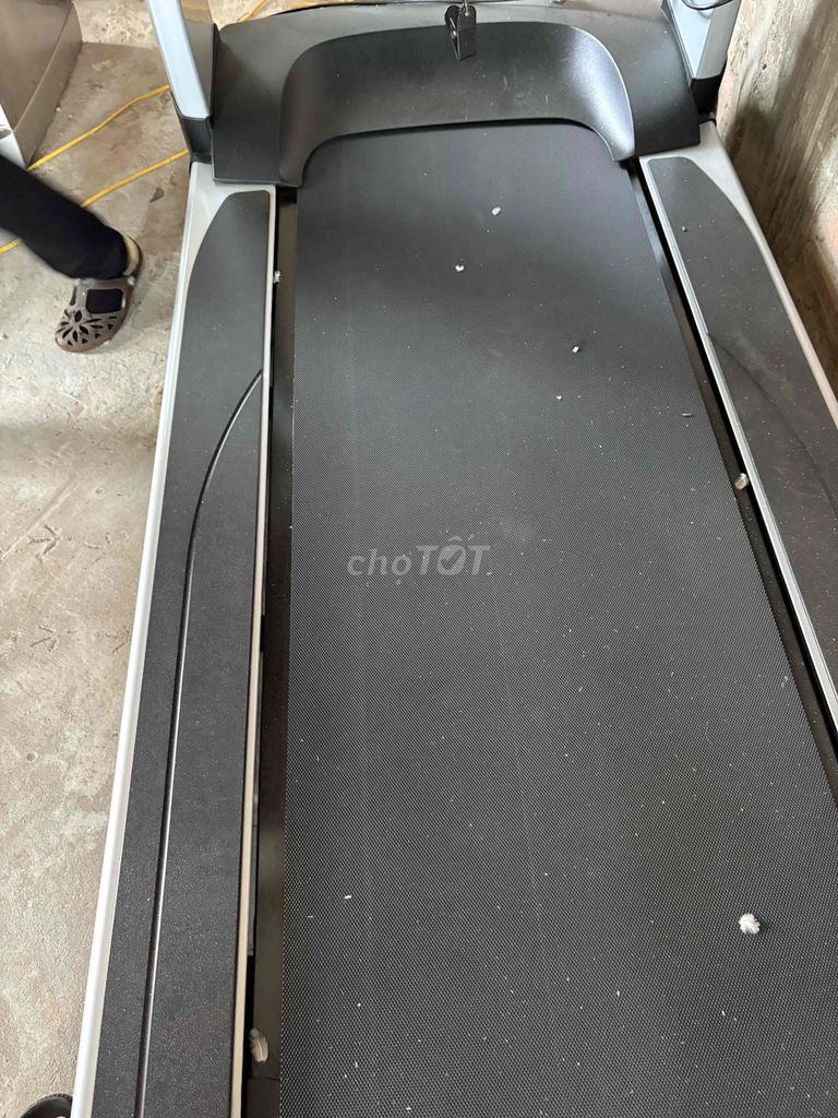 Máy chạy bộ Life Fitness Đen, Xám. Mua bán Đồ thể thao, Dã ngoại tại Huyện Hoài Đức Hà Nội được đăng bởi Nguyễn Hải hình 1