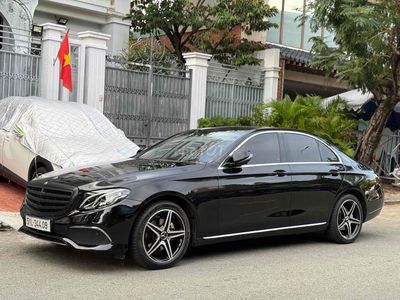 Mercedes Benz E Class 2019 E200 Sport - 80000 km. Mua bán Ô tô tại Quận 7 Tp Hồ Chí Minh được đăng bởi Nguyễn Lê Hưng