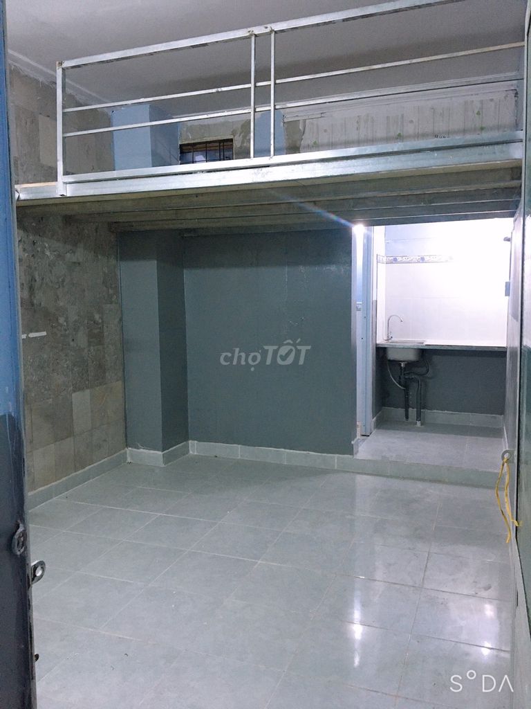 Phòng trọ 2trd, mặt tiền 132 Lý Thánh Tông, P Hiệp Tân
