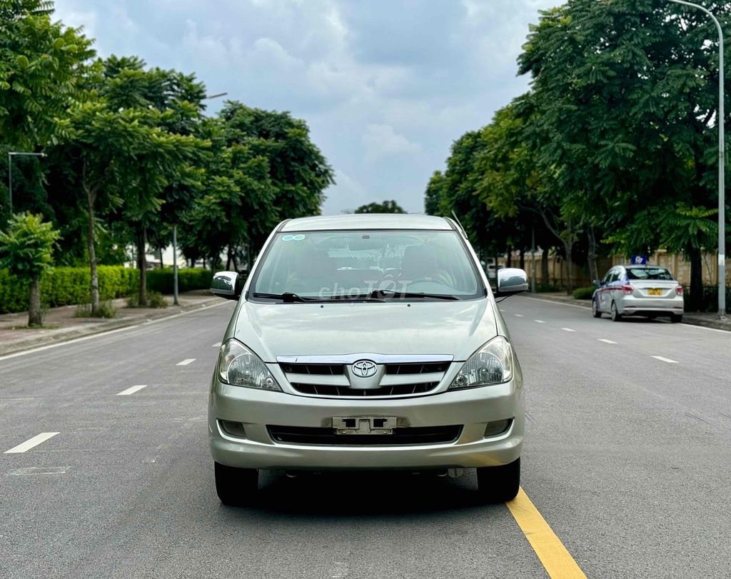 Toyota Innova 2.0G MT 2007