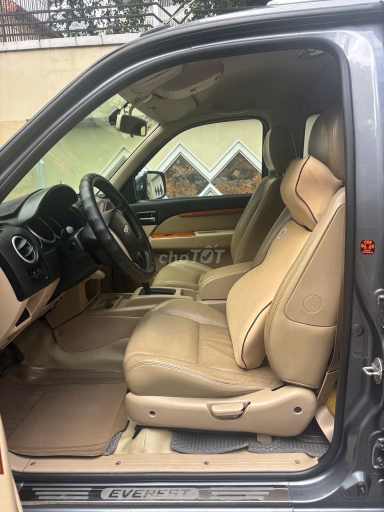 Ford Everest 2009 2.5L 4x2 AT - 75200 km. Mua bán Ô tô tại Quận Gò Vấp Tp Hồ Chí Minh được đăng bởi MÊ DU LỊCH hình 9
