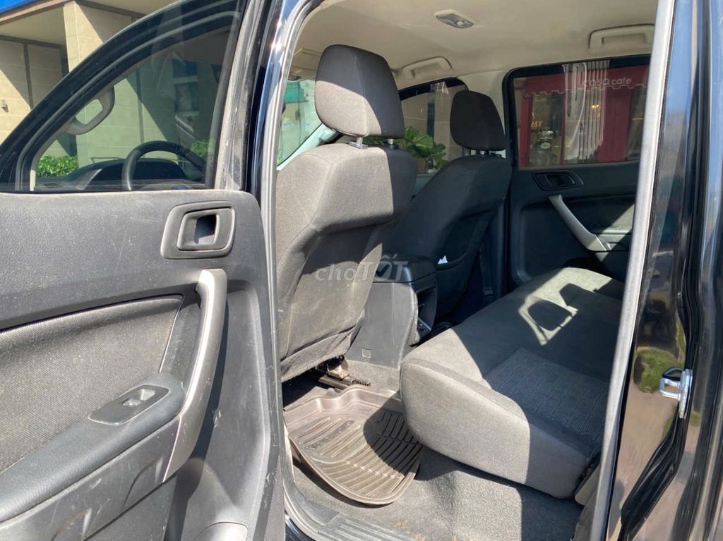 Ford Ranger 2020 XLS 2.2L 4x2 AT - 111500 km. Mua bán Ô tô tại Quận 1 Tp Hồ Chí Minh được đăng bởi Trần Hoàng Long hình 9