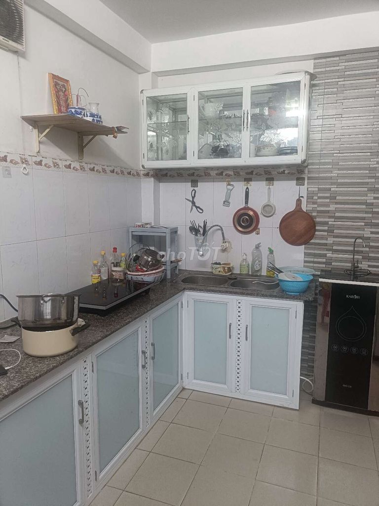 Nhà Nguyên Căn kiệt 50 Lương Ngọc Quyến bên cạnh chợ Đống Đa
