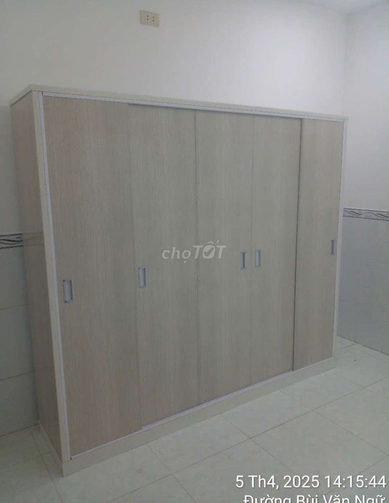TỦ NHỰA ĐÀI LOAN CỬA LÙA 5 CÁNH MÀU VÂN GỖ SỒI. Mua bán Tủ, kệ gia đình tại Quận Gò Vấp Tp Hồ Chí Minh được đăng bởi Tủ nhựa đài loan hoàng quân hình 1