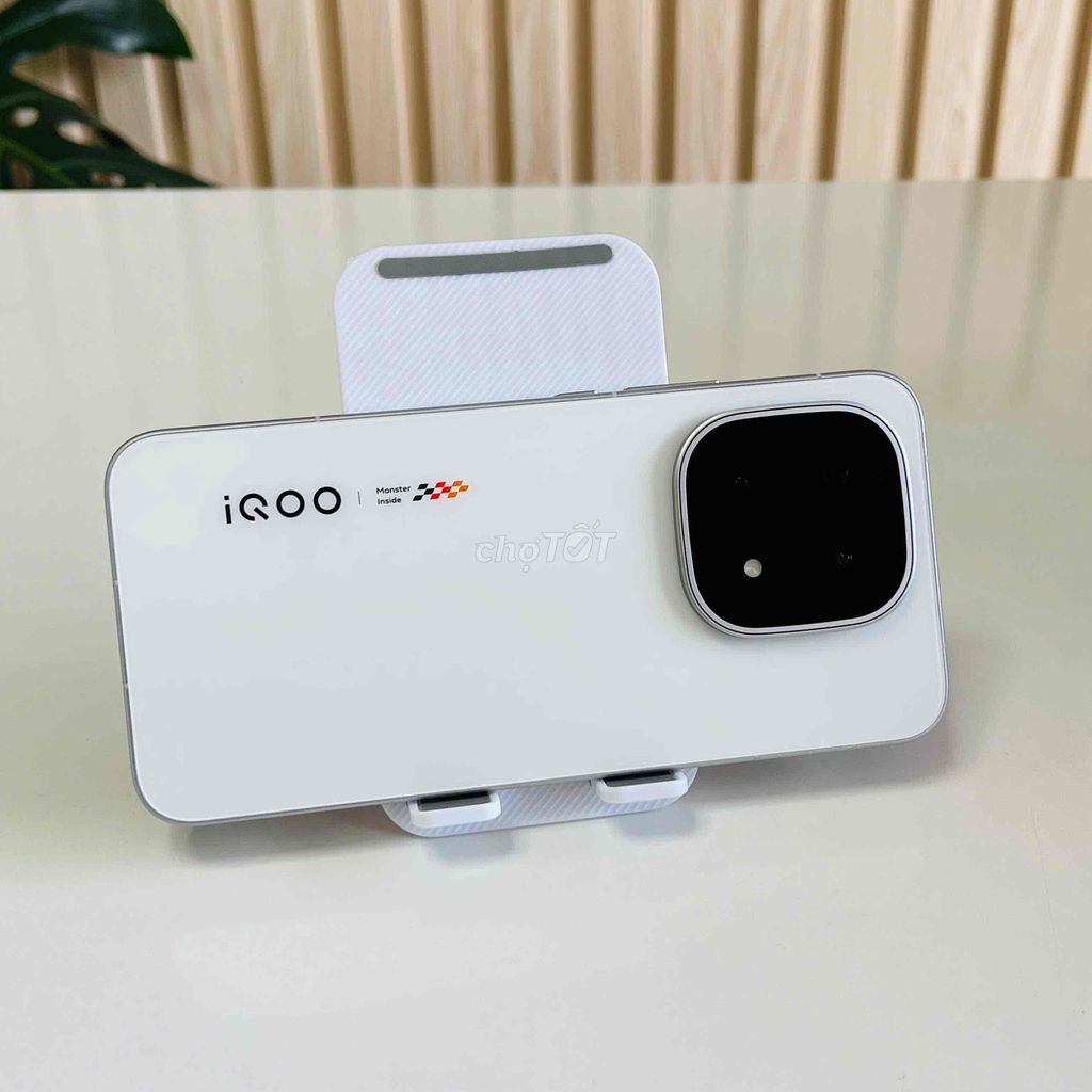 IQOO 15 5G -12/256GB - Pin 99 - Nguyên Zi. Mua bán Điện thoại tại Quận Ninh Kiều Cần Thơ được đăng bởi Hmphone hình 1