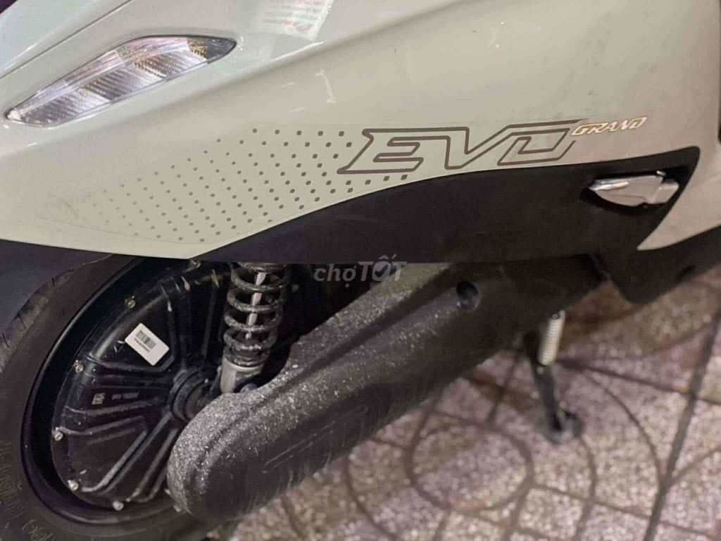 ✅Pink Quận 12✅Evo Grand Xe Máy Điện-Nậu Xớ 6củ. Mua bán Xe máy tại Quận 12 Tp Hồ Chí Minh được đăng bởi  Xe Điện Pink Quận 12 hình 3