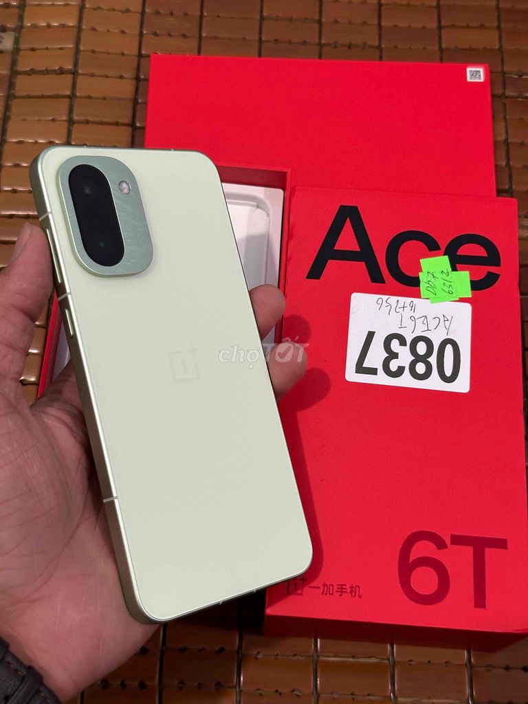OnePlus 6T 16/256GB Xanh lá fullboxx cần bán. Mua bán Điện thoại tại Thành phố Thủ Dầu Một Bình Dương được đăng bởi Hoàng hải hình 1