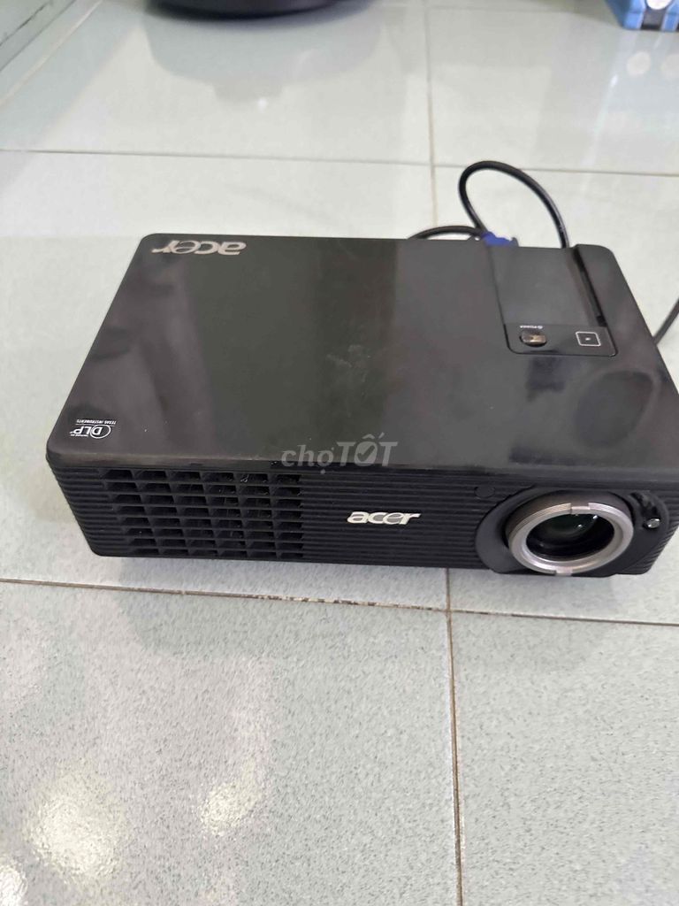 Cần bán máy chiếu Acer X1160P. Mua bán Đồ dùng văn phòng tại Quận Tân Bình Tp Hồ Chí Minh được đăng bởi Long hình 1