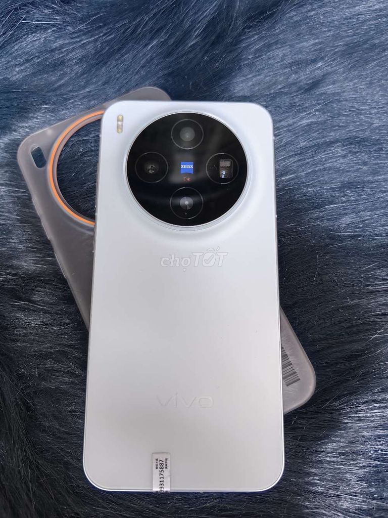 Vivo X300 12/256 đẹp 99%. Mua bán Điện thoại tại Quận Hoàng Mai Hà Nội được đăng bởi LongHung Mobile hình 1