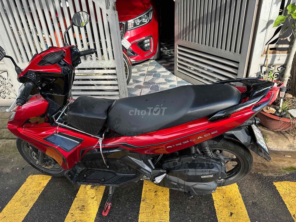Honda Air Blade 2020 Красный 7000 km
