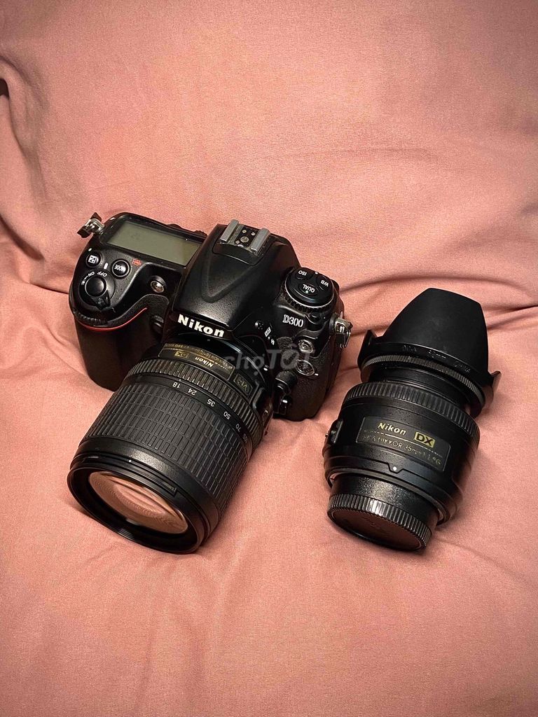 Máy ảnh Nikon D300 kèm 2 lens đa dụng. Mua bán Máy ảnh, Máy quay tại Quận Hoàng Mai Hà Nội được đăng bởi Trần Duy Thành hình 1