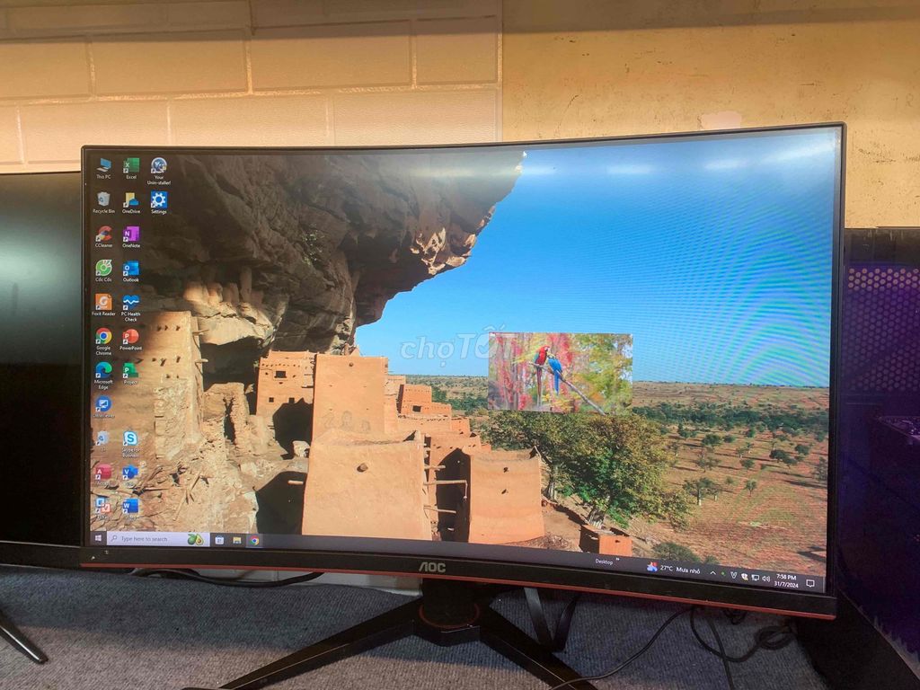 MÀN HÌNH CONG 32IN MÀN ĐẸP SỐNG ĐỘNG 144HZ QUÁ ĐÃ