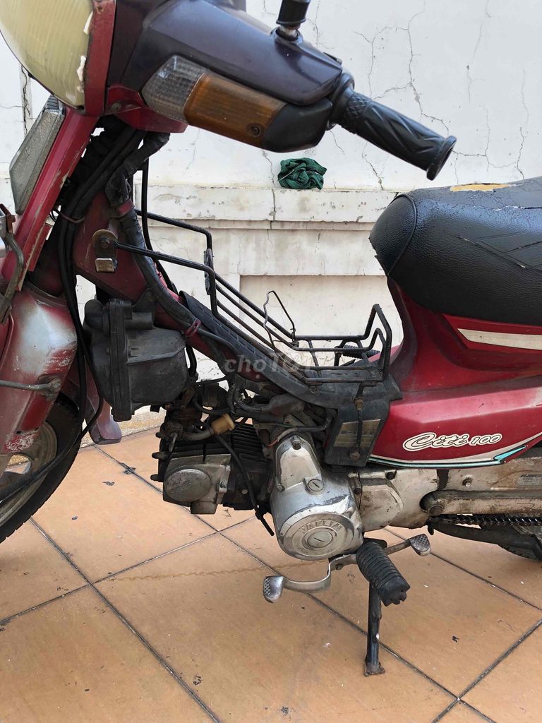 Honda City 100 1998 Красный 12000 км