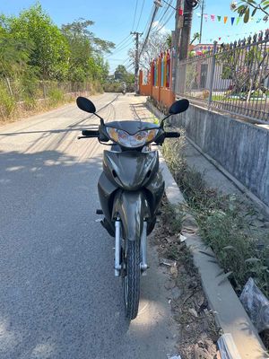 Cần bán xe gấp Honda Future1 chính chủ , giao cccd