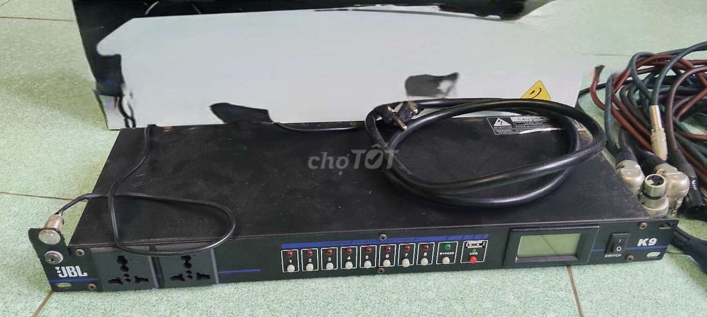 Bộ quản lý nguồn JBL Đen Kim loại. Mua bán Tivi, Âm thanh tại Quận Sơn Trà Đà Nẵng được đăng bởi Nguyễn văn Hải  hình 1