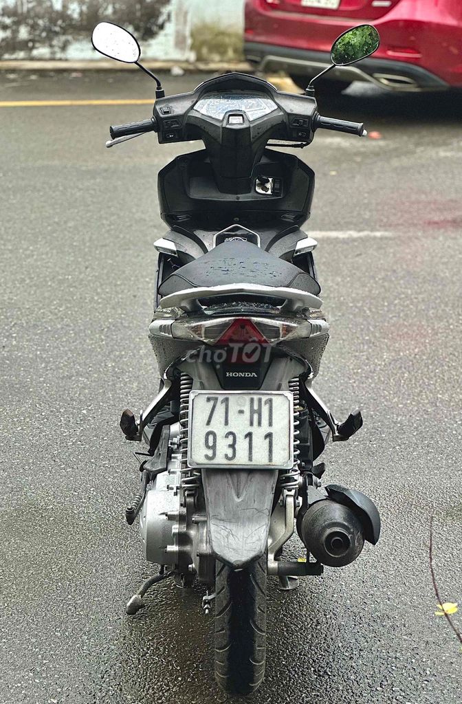 Honda Air Blade màu Đen. Mua bán Xe máy tại Thành phố Thuận An Bình Dương được đăng bởi XM Đô Rê Mon  hình 5
