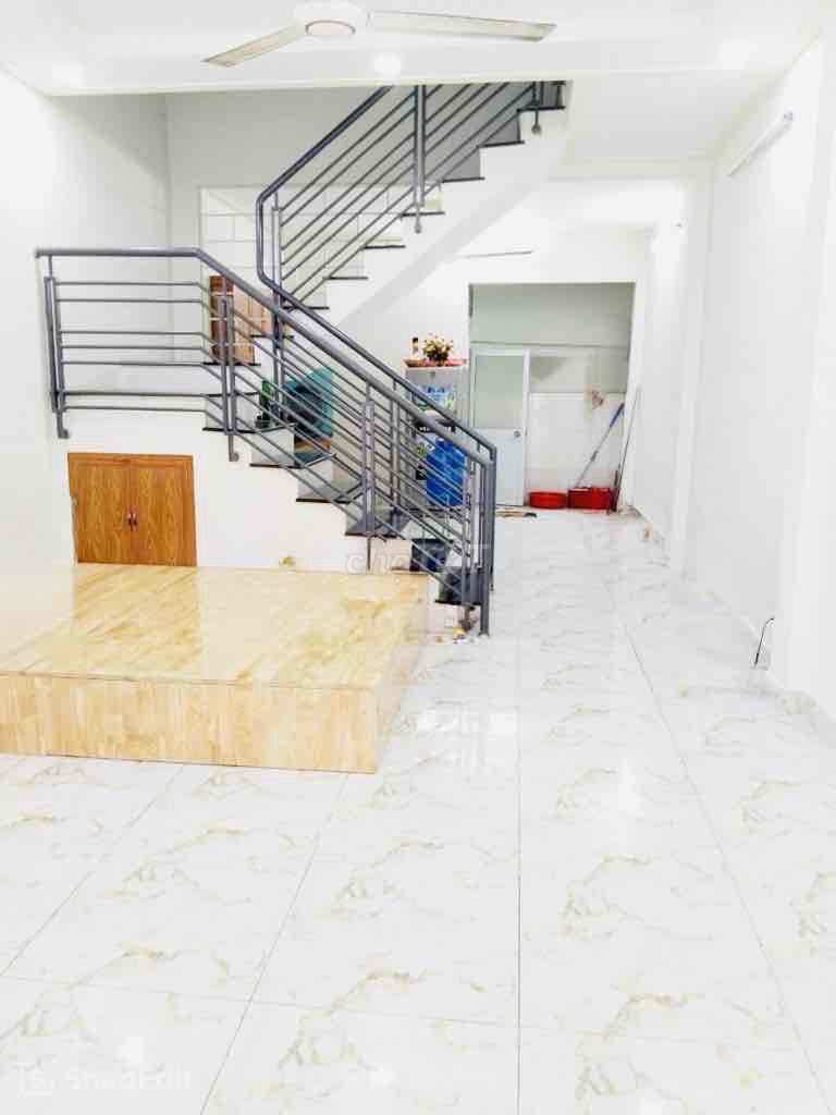 BÁN NHÀ TÂN SƠN, PHẠM VĂN BẠCH,CN 50m2, HXH, 4 TỶ nhỉnh