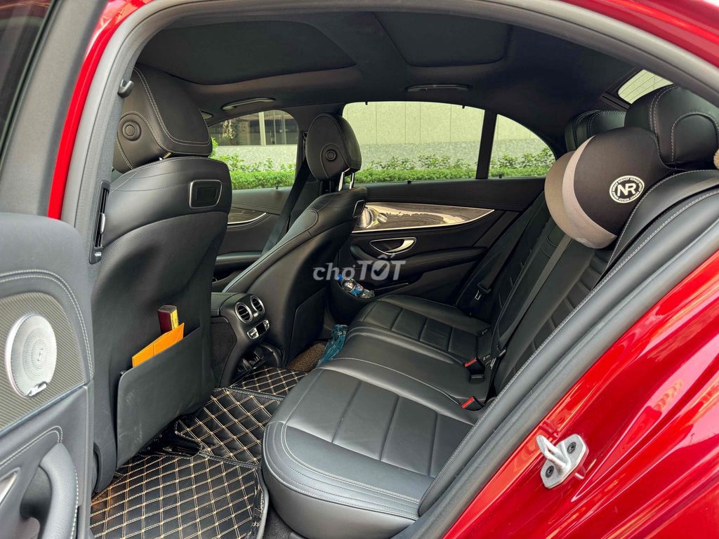 Mercedes Benz E Class 2020 E300 AMG - 49000 km. Mua bán Ô tô tại Quận Bình Tân Tp Hồ Chí Minh được đăng bởi Quốc Duy hình 6