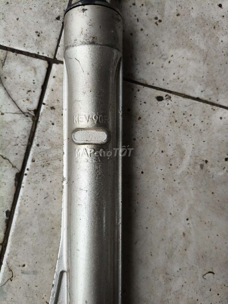 Cần bán gấp phuộc trước wave 2002. Mua bán Phụ tùng xe tại Thành phố Thủ Dầu Một Bình Dương được đăng bởi Hoàng  hình 2