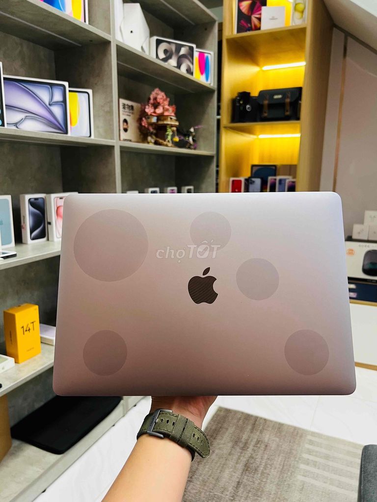Macbook Air 13 M1 8GB/512GB Xám Pin 93%. Mua bán Laptop tại Thành phố Thủ Đức Tp Hồ Chí Minh được đăng bởi ChungStore hình 1