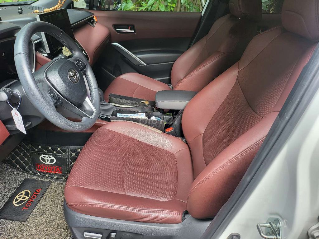 Bán toyota cross 2022 1.8HV - 32156 km. Mua bán Ô tô tại Quận Bắc Từ Liêm Hà Nội được đăng bởi Thịnh hình 4