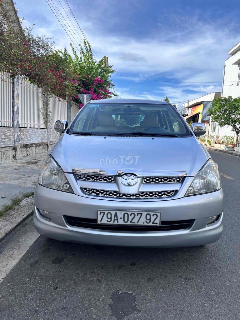 Toyota Innova J 2008 в отличном и чистом состоянии