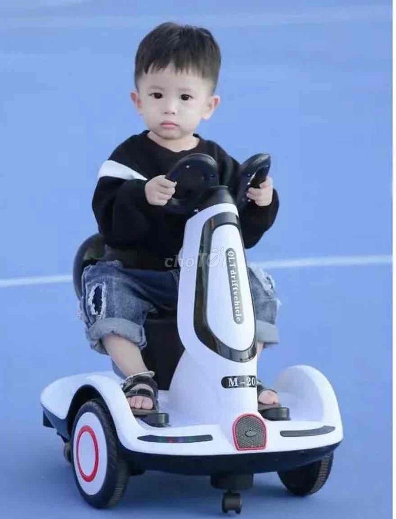 Xe điện thanh lý cho ai cần. Mua bán Mẹ và bé tại Thành phố Thủ Đức Tp Hồ Chí Minh được đăng bởi Ngọc Hường  hình 1