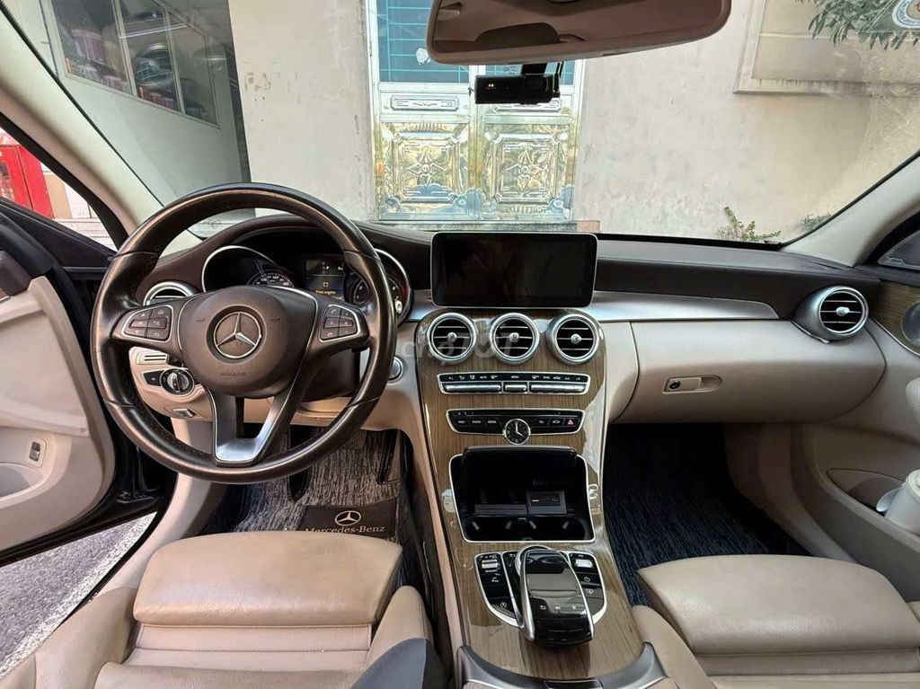 Mercedes Benz C Class 2017 C250 Exclusive đẹp. Mua bán Ô tô tại Huyện Gia Lâm Hà Nội được đăng bởi Bá Hòa hình 5