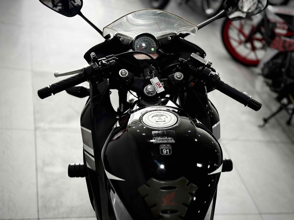 CBR150 2014 zin Êm Lướt ( Hỗ trợ Trả GÓP ) 🔥🔥. Mua bán Xe máy tại Thị xã Phú Mỹ Bà Rịa - Vũng Tàu được đăng bởi Cửa Hàng Xe Máy Phú Mỹ hình 3