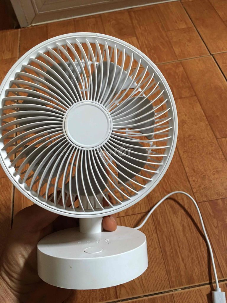 quạt mini. Mua bán Quạt tại Thành phố Buôn Ma Thuột Đắk Lắk được đăng bởi Lý Tân hình 1