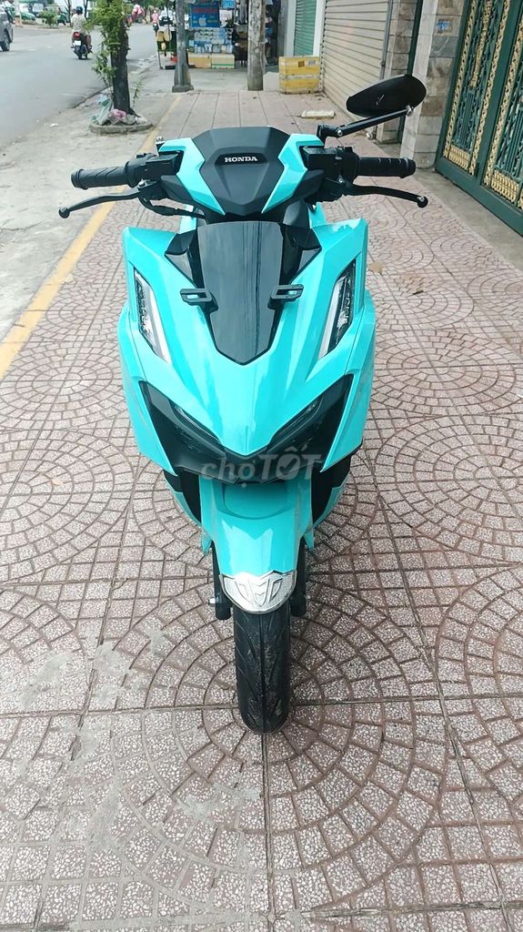 Vario 160 ABS chính chủ ký giấy. Mua bán Xe máy tại Quận 12 Tp Hồ Chí Minh được đăng bởi Hoang Long hình 1